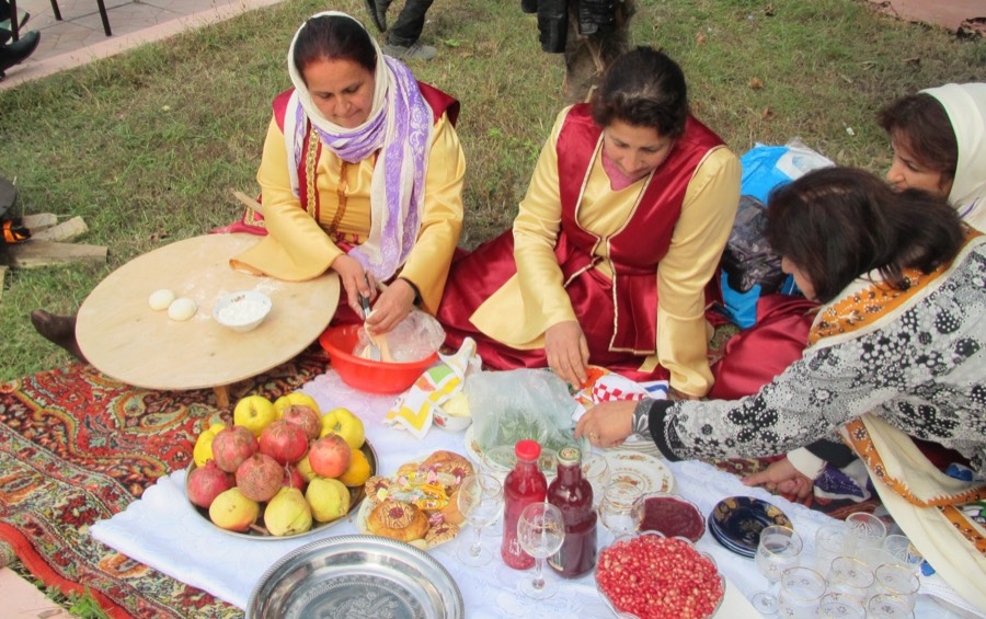 alt="cooking class baku" alt="azerbaijani cooking experience" alt="baku cooking workshop" alt="tradi